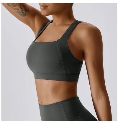 Yoga sports bra with crossed straps - supportive activewear for workouts