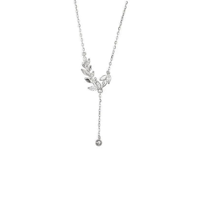 Silver Tree Branch Necklace – Elegant Nature-Inspired Jewelry for Women.